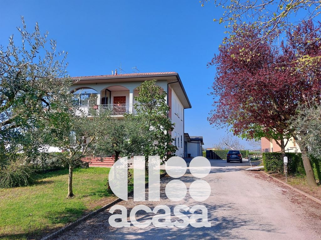 CASA BIFAMILIARE NELLE PRIME CAMPAGNE