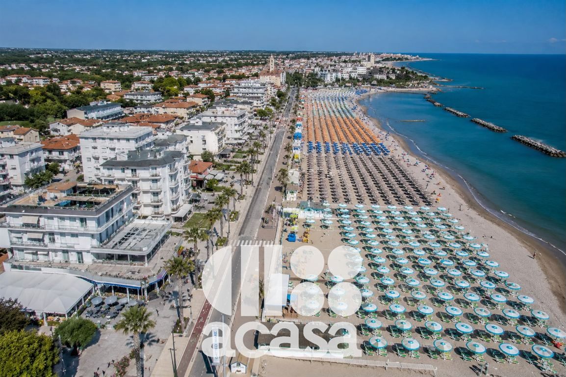 HOTEL AVVIATISSIMO VICINO AL MARE
