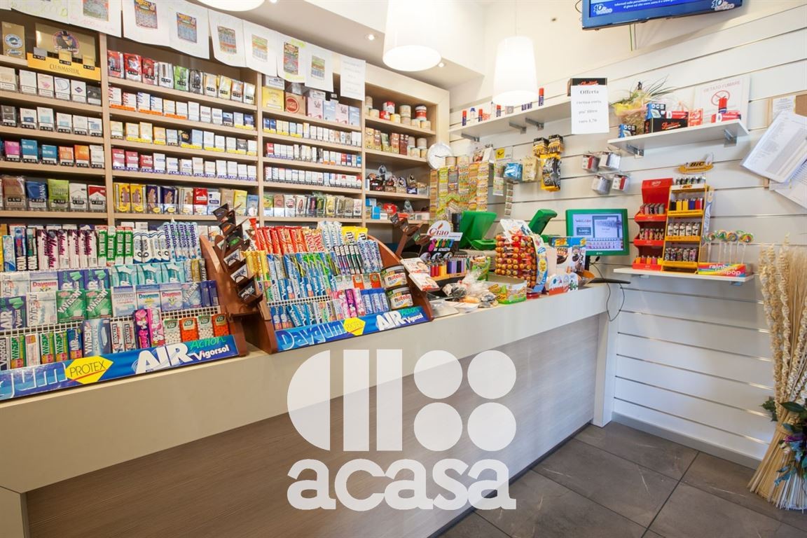 LICENZA DI TABACCHERIA AMPLIABILE - OTTIMI RICAVI