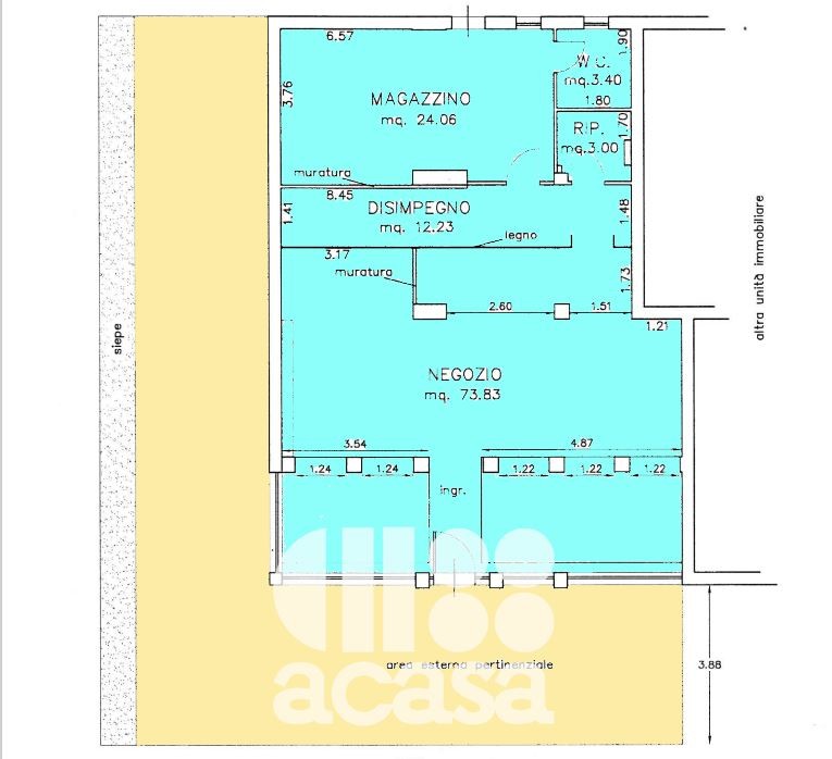 AMPIO NEGOZIO A REDDITO SU VIALE CARDUCCI