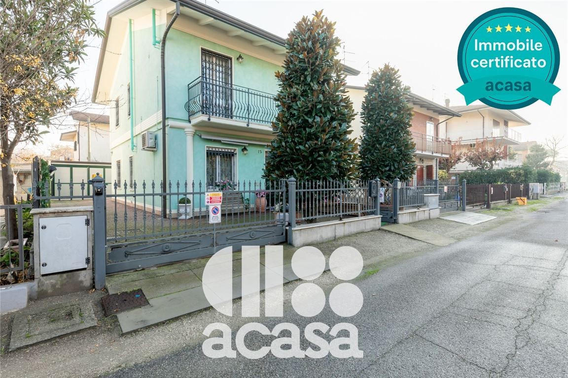 APPARTAMENTO IN BIFAMILIARE