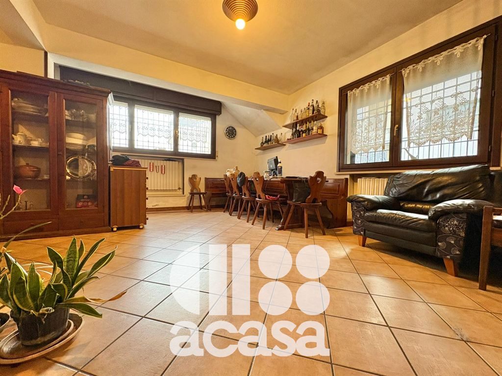 CASA INDIPENDENTE A 200 MT. DAL MARE