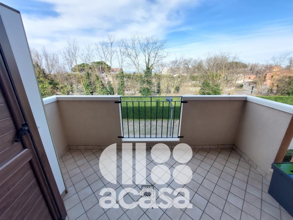 BILOCALE CON BALCONE ABITABILE E GARAGE